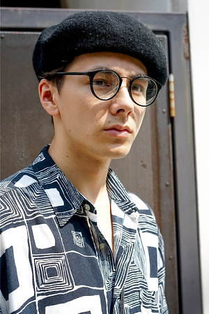 ベクト ジョシュア アキラさん - ピエール カルダン(Pierre Cardin)、ニコアンド(niko and ...)｜渋谷ストリートスナップ - 写真4