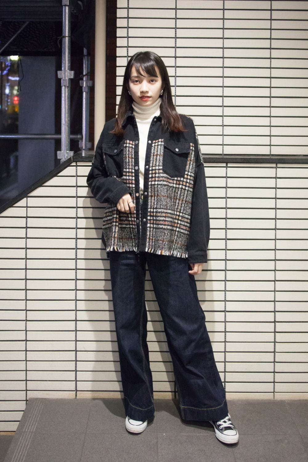 伊藤 美空さん - ザラ(ZARA)、ローリーズファーム(LOWRYS FARM)｜渋谷ストリートスナップ - 写真2