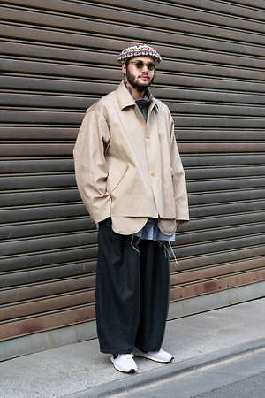 ユタナンさん - シラージ(Sillage)、エドウィナ ホール(Edwina Hörl)｜渋谷ストリートスナップ - 写真1