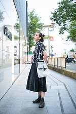 菅原 ありあさん - ミー イッセイ ミヤケ(me ISSEY MIYAKE)、コム デ ギャルソン(COMME des GARÇONS)｜渋谷ストリートスナップ2