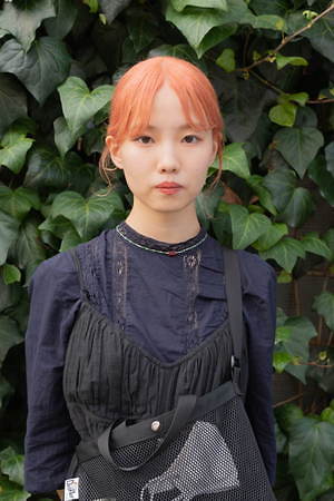 古賀 あかりさん - ユニクロ(UNIQLO)、レイ ビームス(Ray BEAMS)｜渋谷ストリートスナップ - 写真2