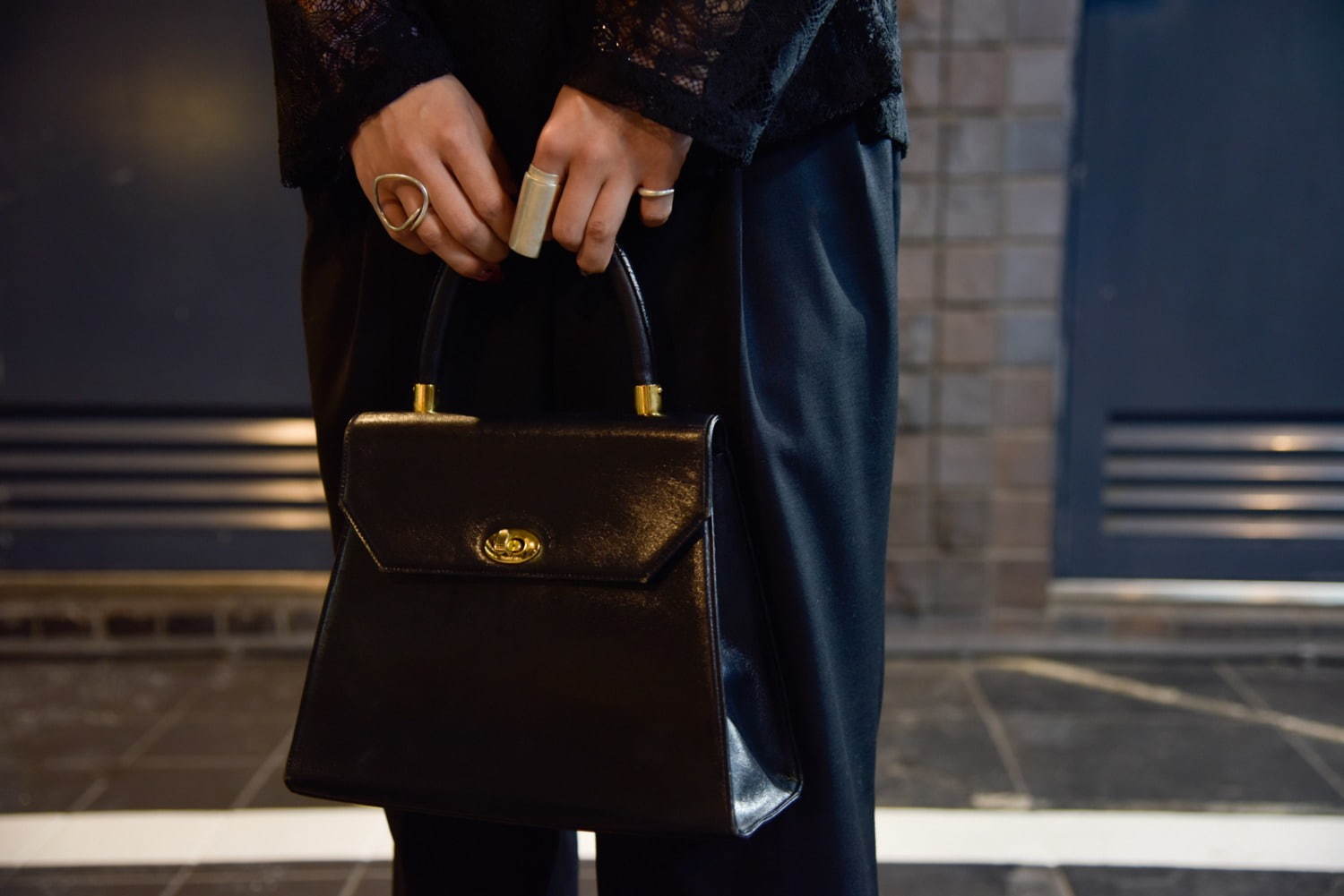 清田 朋さん - ヴィンテージ(vintage)、ヴェルサーチェ(VERSACE)｜渋谷ストリートスナップ - 写真6