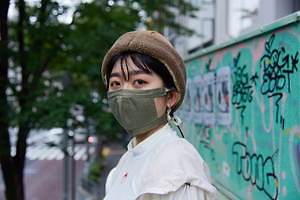 青山 まなみさん - マリーン セル(MARINE SERRE)、古着(ユーズド)(USED)｜渋谷ストリートスナップ - 写真2