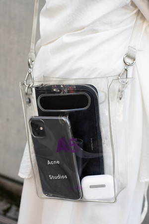 伊藤 悠生さん - ユニクロ(UNIQLO)、ユハ(JUHA)｜渋谷ストリートスナップ - 写真5