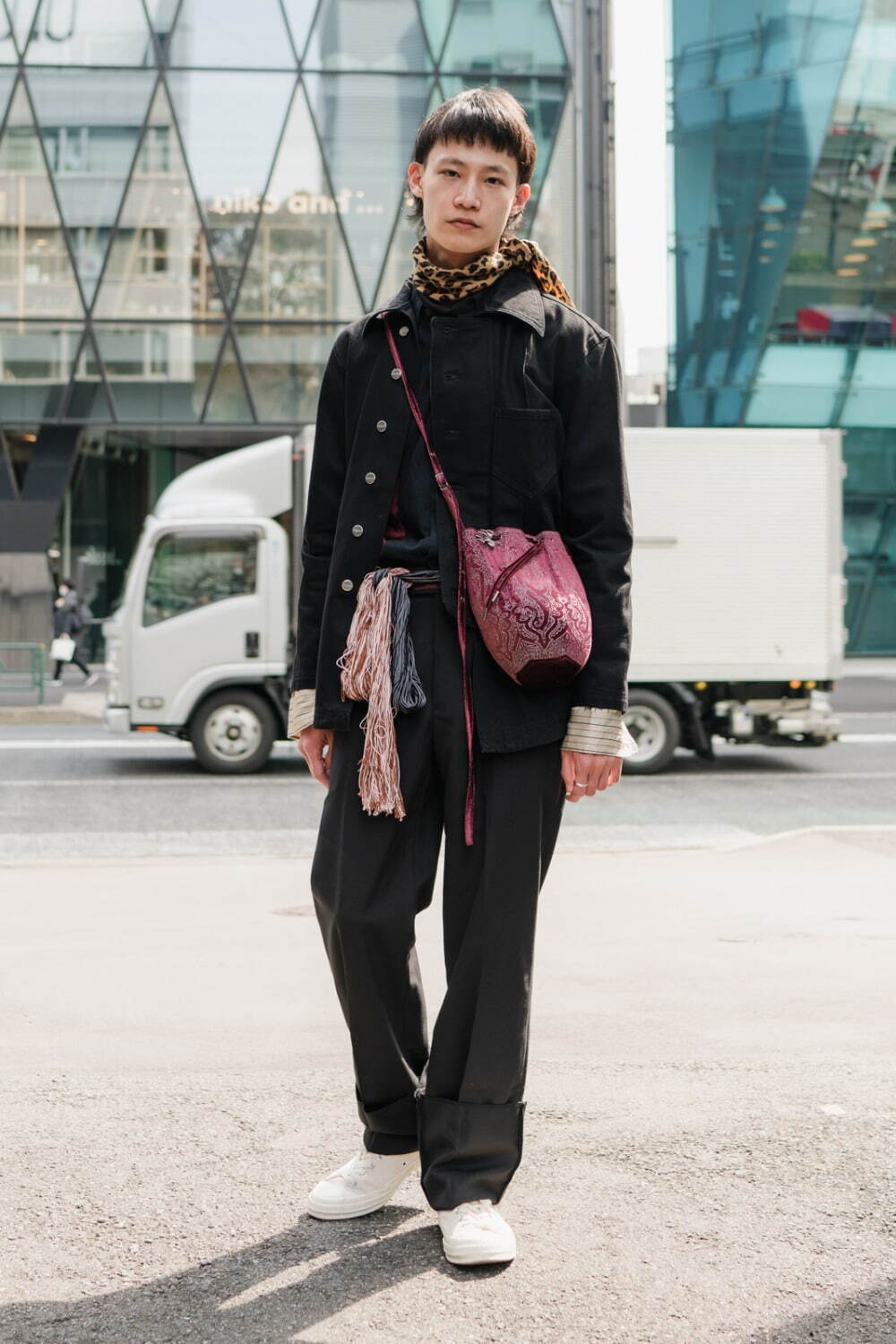 ハオさん - ナマチェコ(NAMACHEKO)、ドリス ヴァン ノッテン(DRIES VAN NOTEN)｜渋谷ストリートスナップ - 写真2