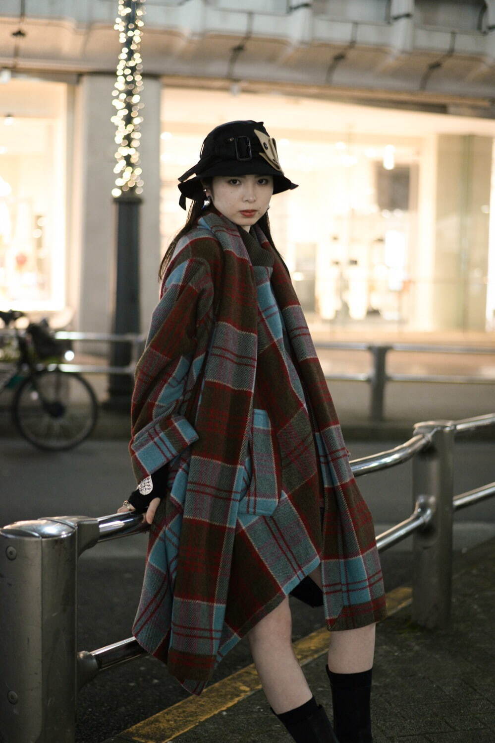 篠田 愛結さん - ヴィヴィアン・ウエストウッド(Vivienne Westwood)、ヴィンテージ(vintage)｜渋谷ストリートスナップ - 写真9