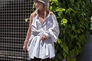 片平 楓果さん - アクネ ストゥディオズ(Acne Studios)、77サーカ(77circa)｜渋谷ストリートスナップ - 写真5