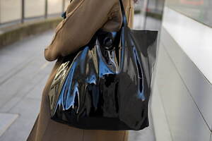 香菜美さん - マッキントッシュ フィロソフィー(MACKINTOSH PHILOSOPHY)、古着(ユーズド)(USED)｜青山・表参道ストリートスナップ - 写真3