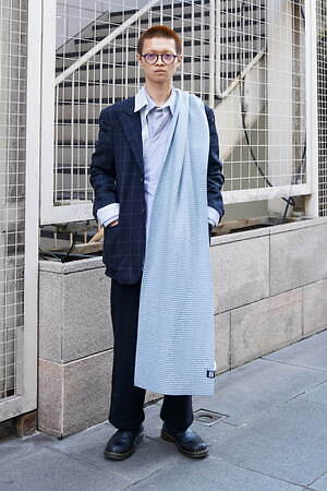 多田 高虎さん - コム デ ギャルソン(COMME des GARÇONS)、MOMA(MOMA)｜原宿ストリートスナップ - 写真2