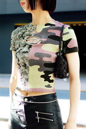 黒澤 有紗さん - ディーゼル(DIESEL)、エイチ＆エム(H&M)｜渋谷ストリートスナップ - 写真2