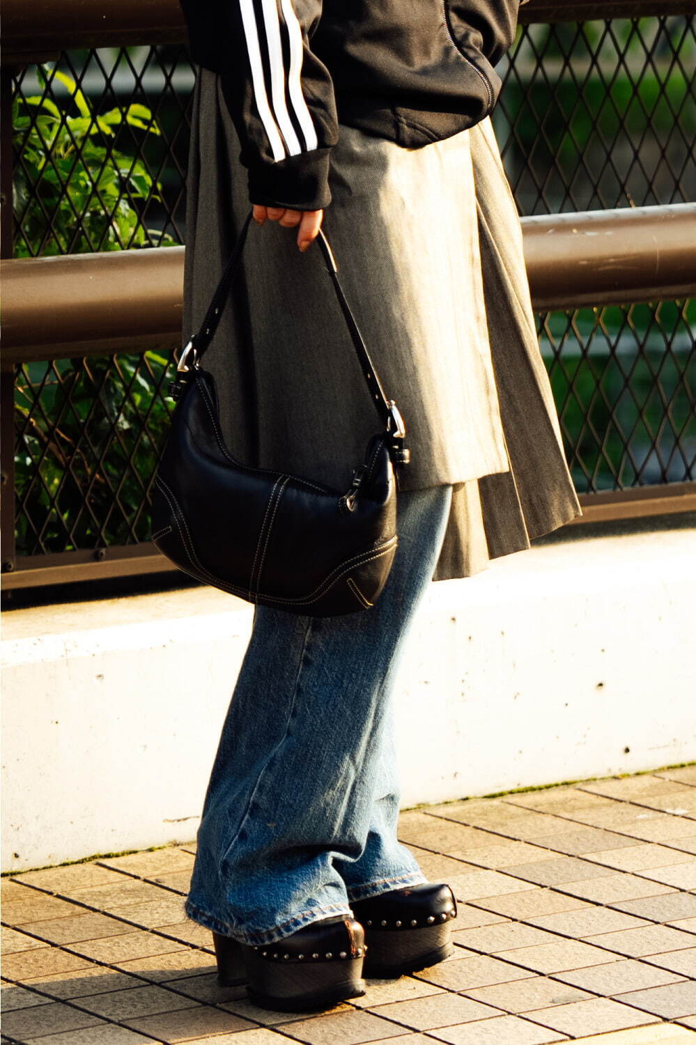 奈良 歩実さん - アディダス(adidas)、古着(ユーズド)(USED)｜原宿ストリートスナップ - 写真6