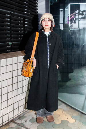 山崎 咲那さん - ビームス(BEAMS)、レイジブルー(RAGEBLUE)｜原宿ストリートスナップ - 写真1