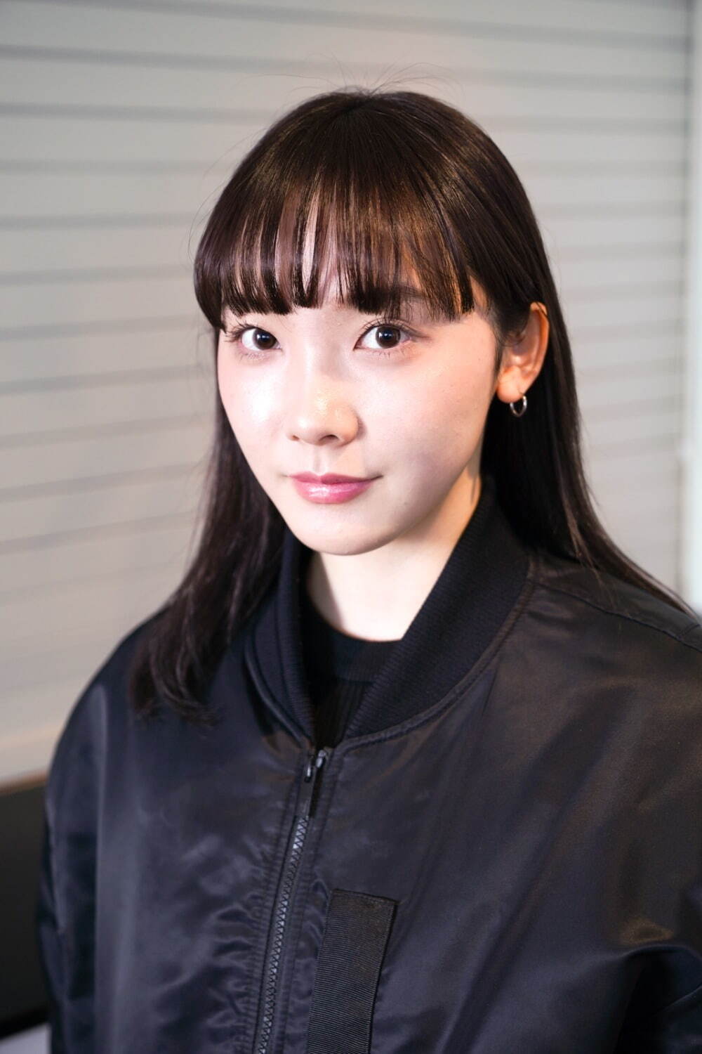成塚 ららさん - スライ(SLY)｜渋谷ストリートスナップ - 写真2