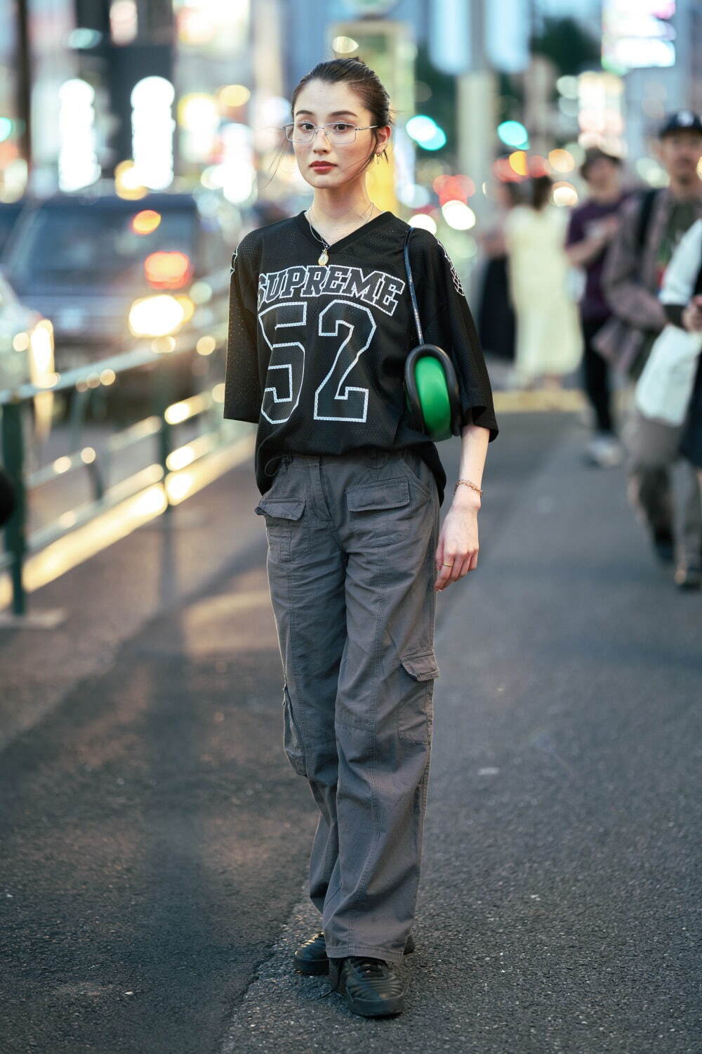 長谷川 ひらりさん - シュプリーム(Supreme)、アレキサンダー ワン(alexanderwang)｜原宿ストリートスナップ2