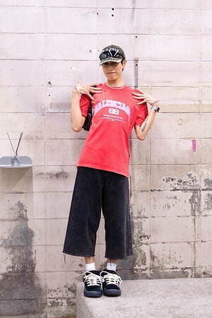 Takeru Urushibaraさん - オークリー(OAKLEY)、バレンシアガ(BALENCIAGA)｜中野・初台ストリートスナップ - 写真1