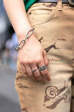 竹下 菜央さん - ロエベ(LOEWE)、ポーター(PORTER)｜原宿ストリートスナップ2