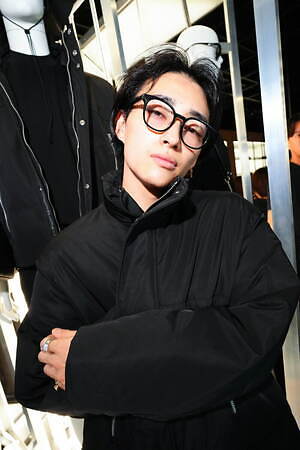 クツナ コウキさん - A|X アルマーニ エクスチェンジ(A|X ARMANI EXCHANGE)｜原宿ストリートスナップ - 写真3