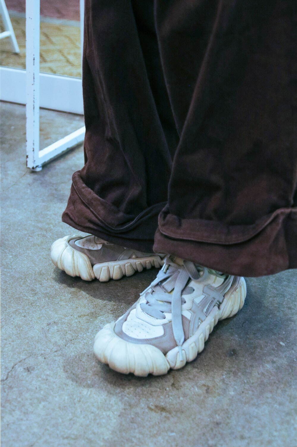 中村 芹奈さん - オニツカタイガー(Onitsuka Tiger)、古着(ユーズド)(USED)｜原宿ストリートスナップ - 写真2