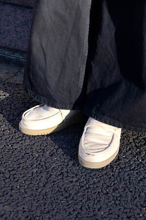 実川 舞香さん - エイチ＆エム(H&M)、フリークス ストア(FREAK'S STORE)｜新宿ストリートスナップ - 写真4