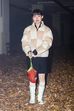 りこさん - 古着(ユーズド)(USED)、トリコ ・コム デ ギャルソン(trict COMME des GARÇONS)｜中目黒ストリートスナップ - 写真1