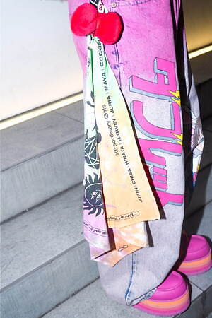 斉 理華さん - ダブレット(doublet)、アナ スイ(ANNA SUI)｜原宿ストリートスナップ - 写真5