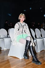 林﨑 咲良さん - ヴィヴィアーノ(VIVIANO)、エムエム6 メゾン マルジェラ(MM6 Maison Margiela)｜恵比寿ストリートスナップ7