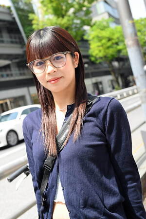 国立 理桜さん - ユニクロ(UNIQLO)｜原宿ストリートスナップ - 写真3