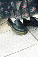 荒川 ちかさん - センスオブプレイス バイ アーバンリサーチ(SENSE OF PLACE)、ドクターマーチン(Dr. Martens)｜原宿ストリートスナップ5