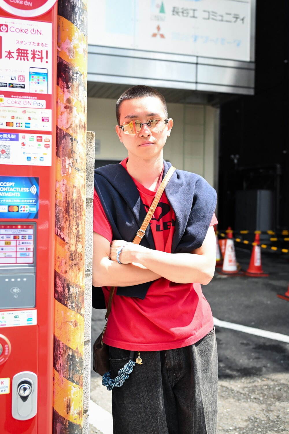 横田 翼さん - オークリー(OAKLEY)、ドクターマーチン(Dr. Martens)｜渋谷ストリートスナップ - 写真7