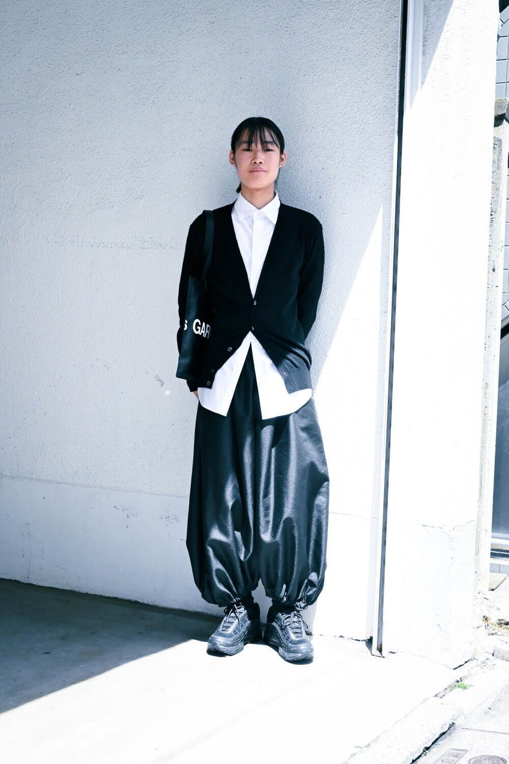萩原 瑞樹さん - コム デ ギャルソン・コム デ ギャルソン(COMME des GARÇONS COMME des GARÇONS)、コム デ ギャルソン・オム プリュス(COMME des GARÇONS HOMME PLUS)｜渋谷ストリートスナップ1