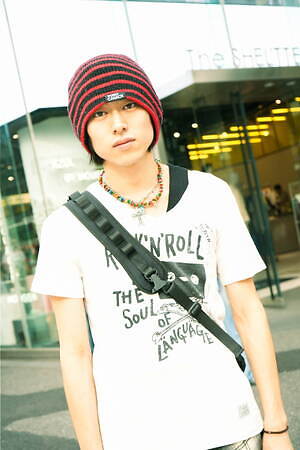 重國 昂大さん - ヒステリックグラマー(HYSTERIC GLAMOUR)、コンバース(CONVERSE)｜原宿ストリートスナップ - 写真2