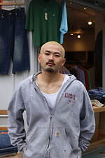 佐藤 翔平さん - カーハート(CARHARTT)、リーバイス(Levi's)｜奥渋・下北沢ストリートスナップ2