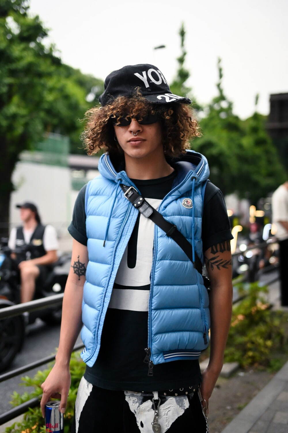 清水 冬真さん - モンクレール(MONCLER)、アンダーカバー(UNDERCOVER)｜原宿ストリートスナップ2