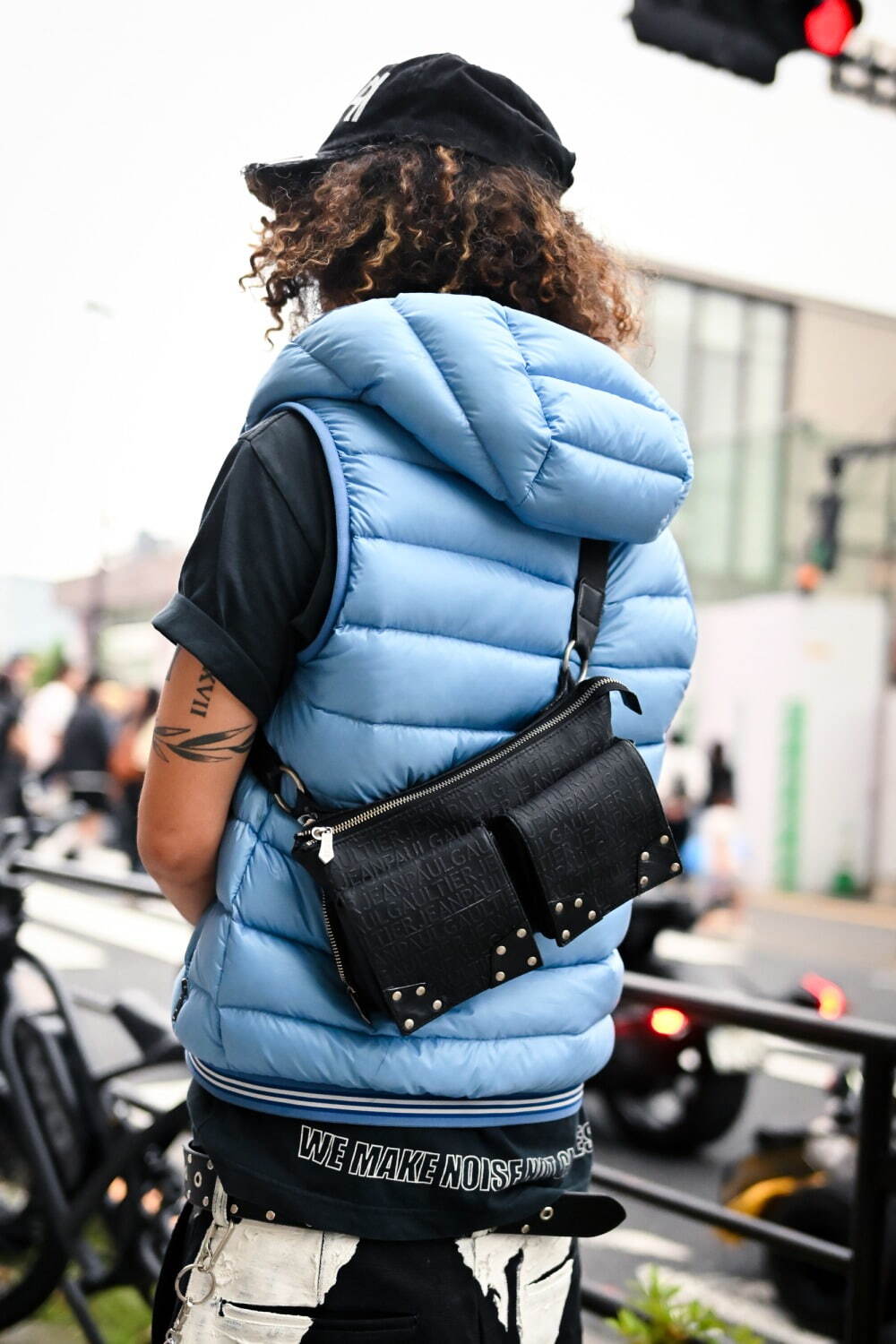 清水 冬真さん - モンクレール(MONCLER)、アンダーカバー(UNDERCOVER)｜原宿ストリートスナップ6