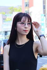 島 里沙子さん - アンスリード(UN3D.)、ドクターマーチン(Dr. Martens)｜原宿ストリートスナップ3
