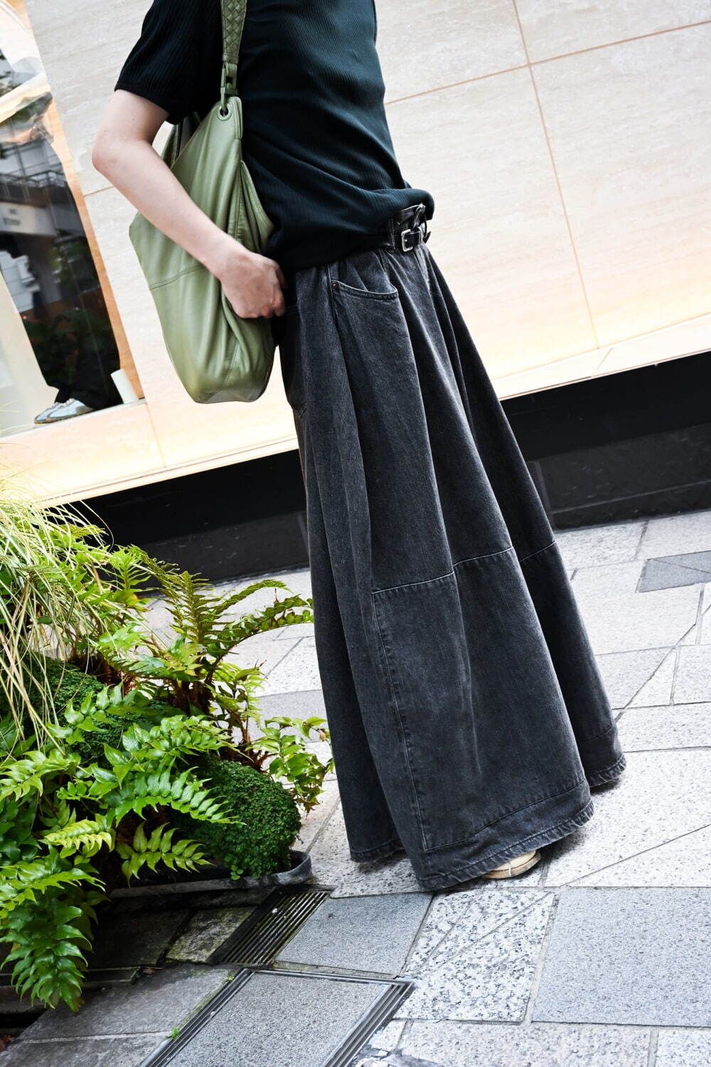 レンさん - グイディ(GUIDI)、ボッテガ・ヴェネタ(BOTTEGA VENETA)｜青山・表参道ストリートスナップ4