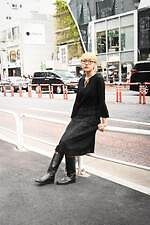 伏見 千乃さん - バオ バオ イッセイ ミヤケ(BAO BAO ISSEY MIYAKE)、エルメス(HERMÈS)｜青山・表参道ストリートスナップ1