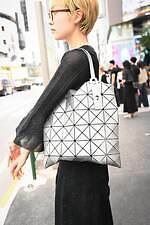 伏見 千乃さん - バオ バオ イッセイ ミヤケ(BAO BAO ISSEY MIYAKE)、エルメス(HERMÈS)｜青山・表参道ストリートスナップ4