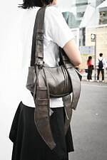 松﨑 さくらさん - プレイ・コム デ ギャルソン(PLAY COMME des GARÇONS)、コム デ ギャルソン(COMME des GARÇONS)｜青山・表参道ストリートスナップ6