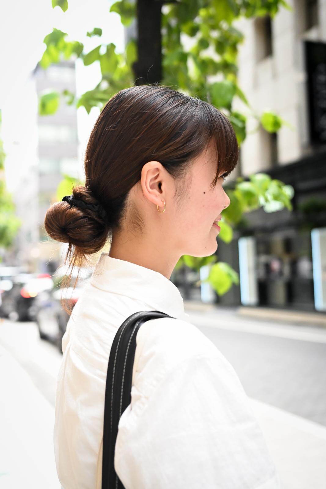 石月 彩色羽さん - タオ(TAO)、ナイキ(NIKE)｜銀座ストリートスナップ - 写真7