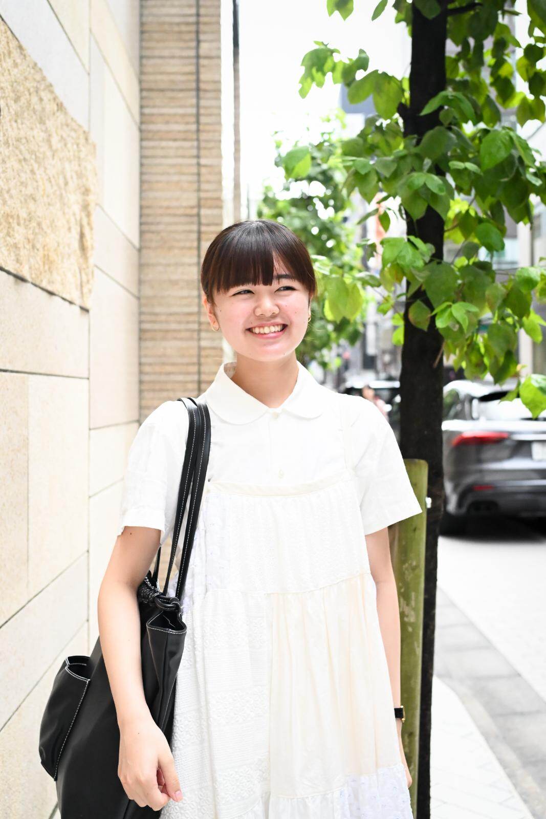 石月 彩色羽さん - タオ(TAO)、ナイキ(NIKE)｜銀座ストリートスナップ - 写真2
