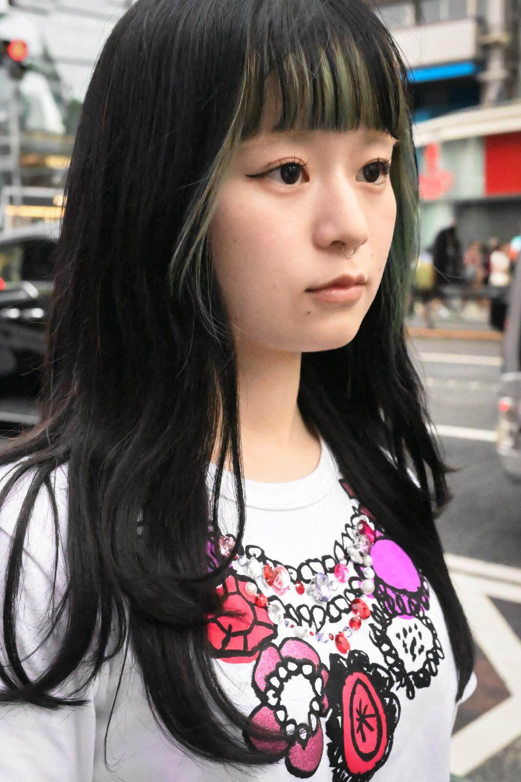 岩下 理子さん - コム デ ギャルソン・ガール(COMME des GARÇONS GIRL)、ノワール ケイ ニノミヤ(noir kei ninomiya)｜原宿ストリートスナップ - 写真6