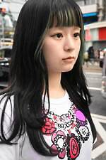 岩下 理子さん - コム デ ギャルソン・ガール(COMME des GARÇONS GIRL)、ノワール ケイ ニノミヤ(noir kei ninomiya)｜原宿ストリートスナップ6