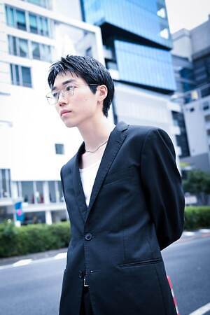 荒川 一斗さん - ヘインズ(Hanes)、ラッド ミュージシャン(LAD MUSICIAN)｜青山・表参道ストリートスナップ - 写真3