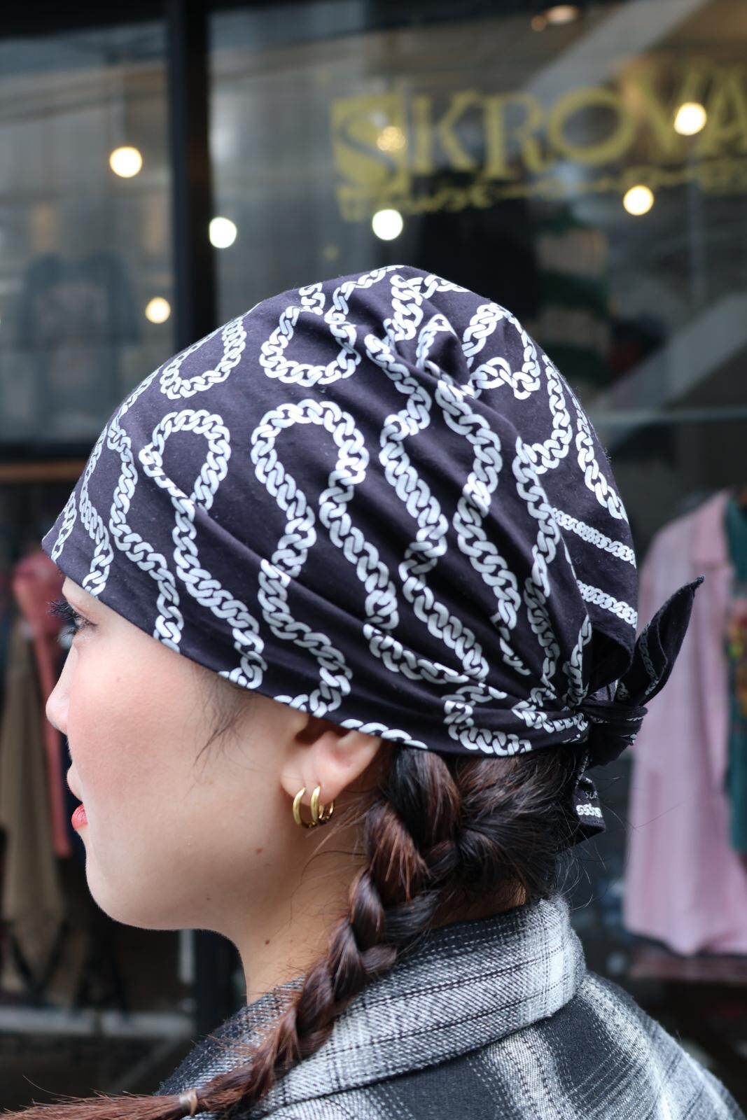 石﨑 楓さん - ステューシー(STÜSSY)、シュプリーム(Supreme)｜奥渋・下北沢ストリートスナップ - 写真5