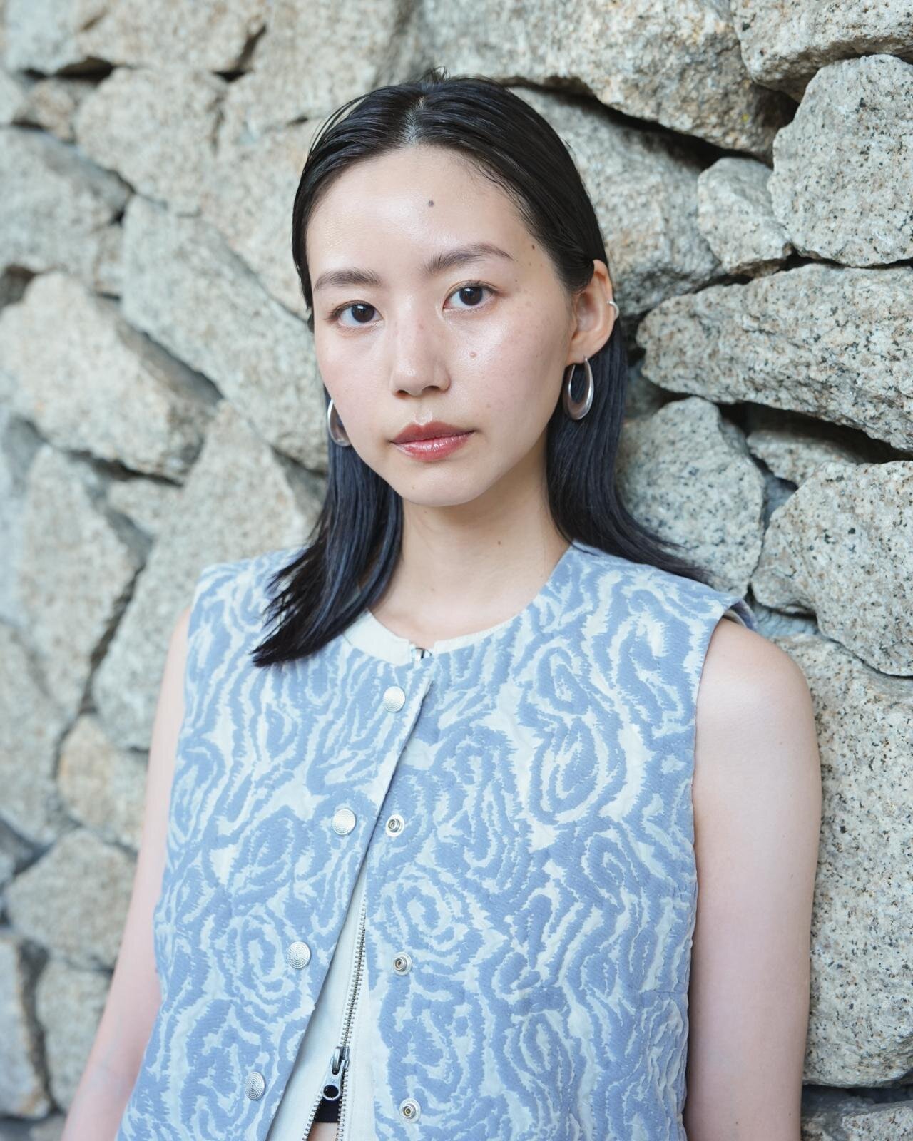 村田 志保さん - イン(IHNN)｜青山・表参道ストリートスナップ - 写真4