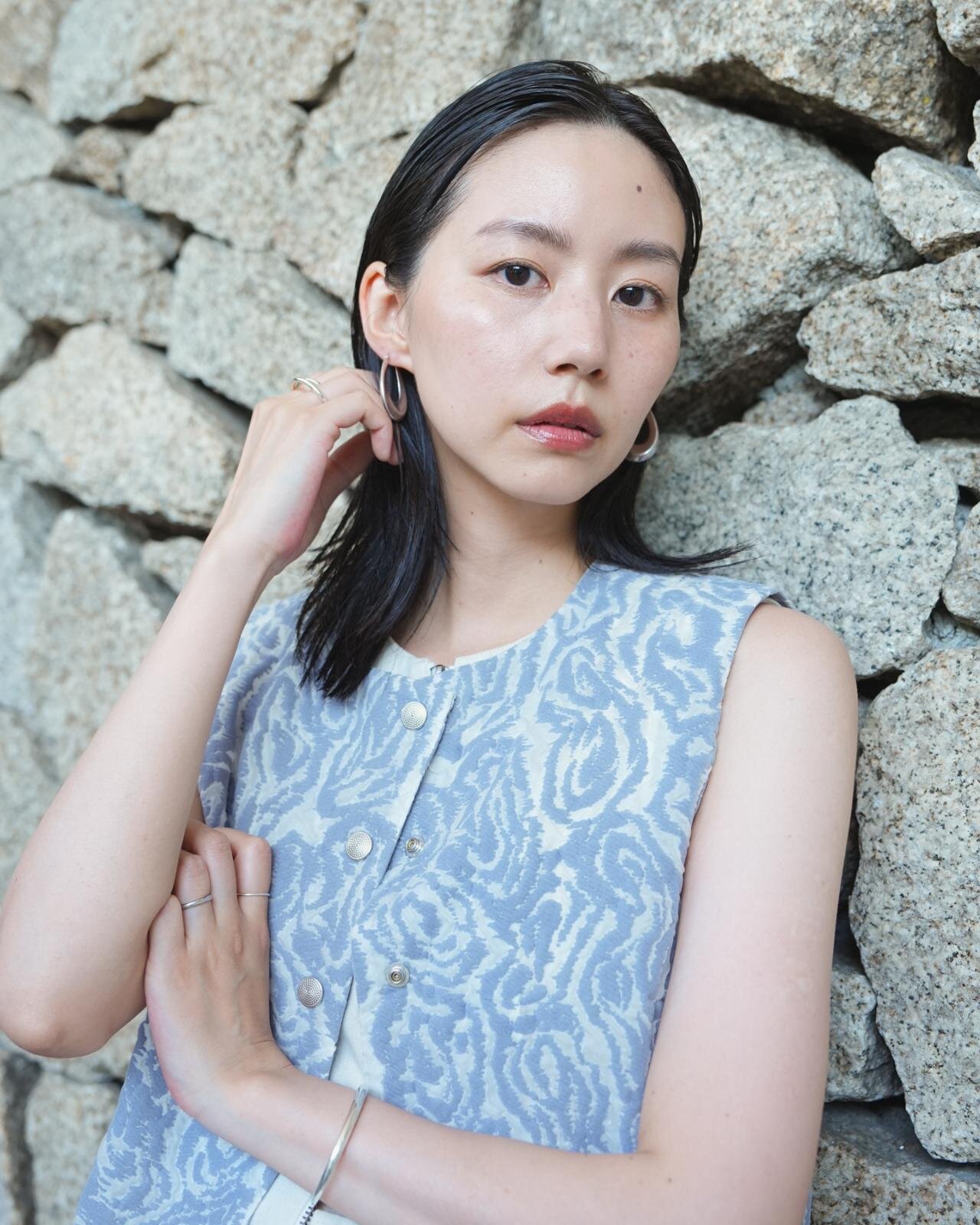 村田 志保さん - イン(IHNN)｜青山・表参道ストリートスナップ - 写真10