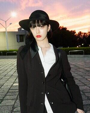 小山 モモさん - フェティコ(FETICO)、バガボンド(Vagabond)｜原宿ストリートスナップ - 写真2