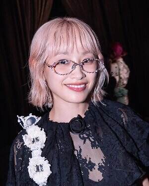 高橋 愛さん - ヴィヴィアーノ(VIVIANO)、リブ ノブヒコ(RIV NOBUHIKO)｜渋谷ストリートスナップ - 写真3