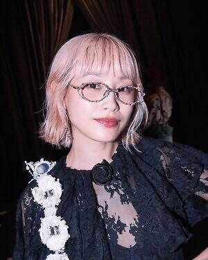 高橋 愛さん - ヴィヴィアーノ(VIVIANO)、リブ ノブヒコ(RIV NOBUHIKO)｜渋谷ストリートスナップ - 写真8